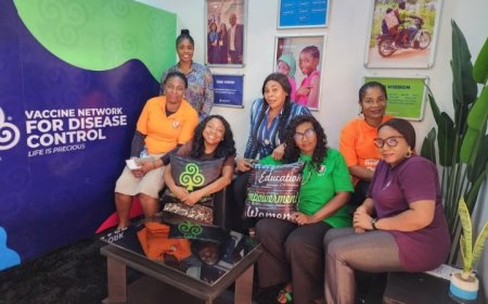 NAWOJ FCT Partners VNDC on Marketplace Advocacy for Women’s Rights and Health Awareness