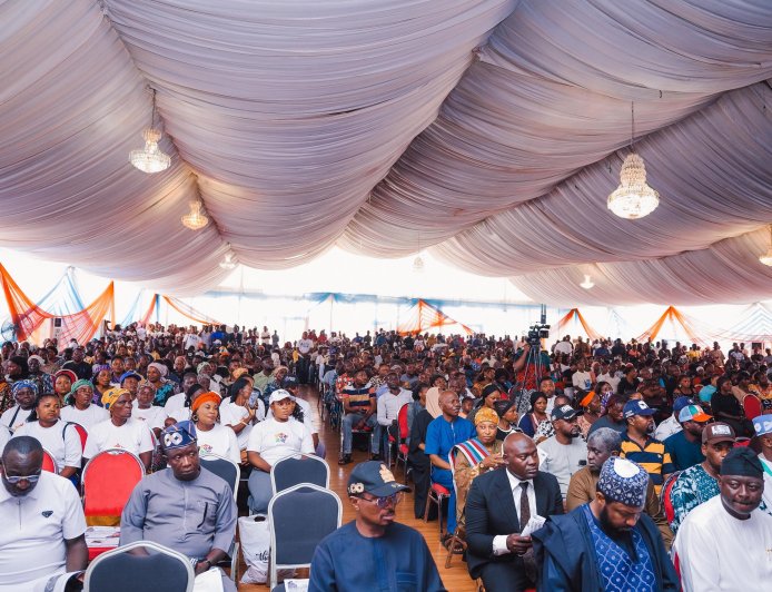 Renewed Hope in Action: Nentawe Yilwatda Drives Youth Empowerment with ₦280 Million Support Package