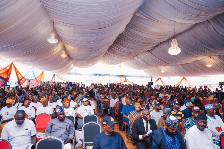 Renewed Hope in Action: Nentawe Yilwatda Drives Youth Empowerment with ₦280 Million Support Package