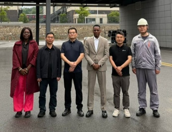 Launch Design, Hybrid Motors Ink Deal for EV Plants in Lagos, Abuja